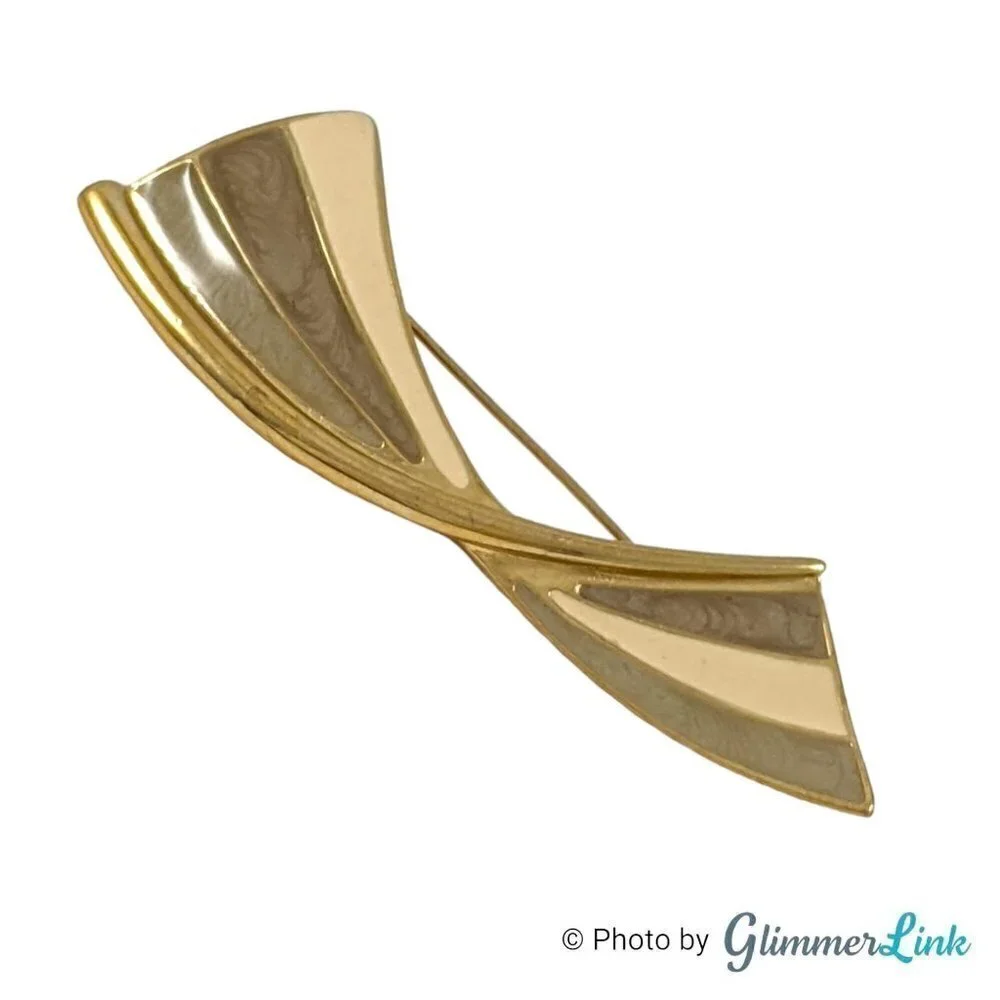 Vintage Trifari 1980s Twisted Abstract Bow Brooch Pin